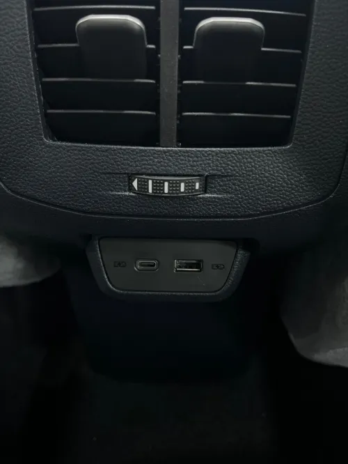 Volkswagen Tahru 2026 Xr