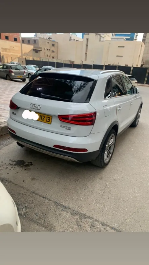 Audi Q3 2013 Off Road