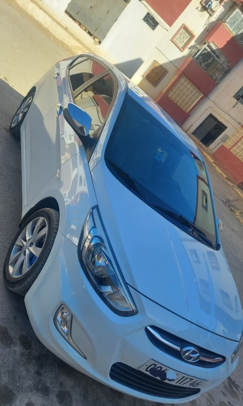 Hyundai Accent RB  5 portes 2017 Préstige
