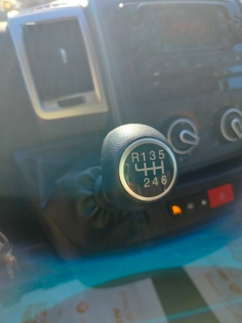 Fiat Ducato 2024 L2H2 (Deux panneaux)