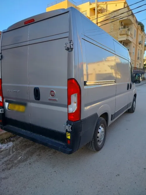 Fiat Ducato 2024 L2H2 (Deux panneaux)