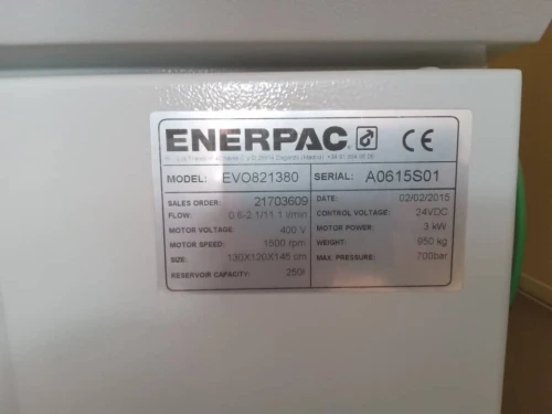 ENERPAC: systèmes de levage synchronisés (Série EVO) / EVO-Series, Synchronous Lifting Systems