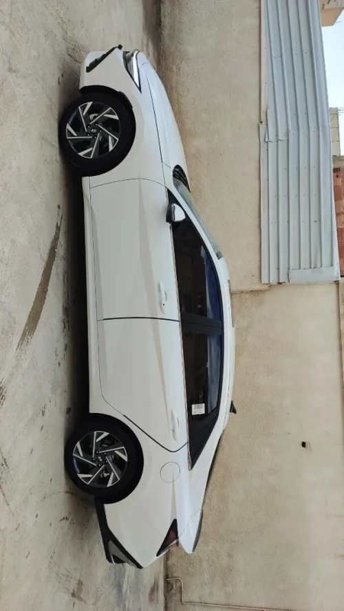 Hyundai Elantra 2025 Toutes options