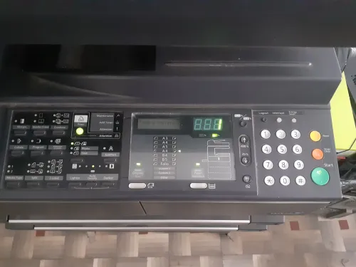Photocopieuse Taskalfa 220