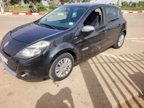 Renault Clio 3 2011 Night and Day