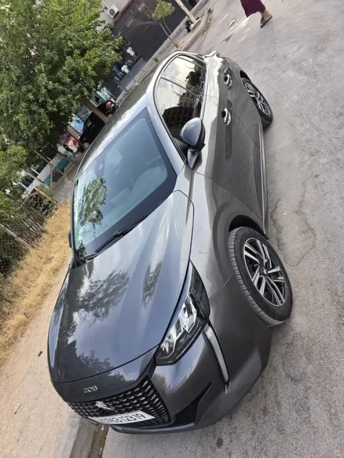 Peugeot 208 2023 Allure Pack