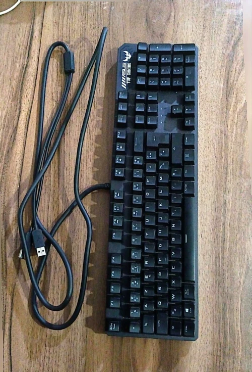 Clavier mécanique Asus tuf gaming
