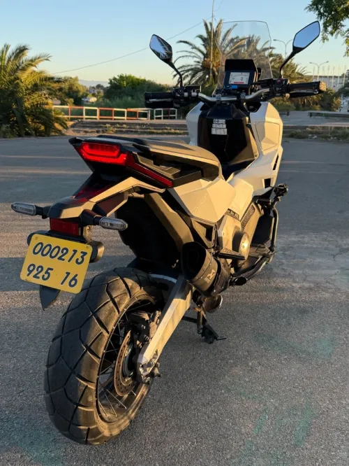 Honda Xadv 750 2025