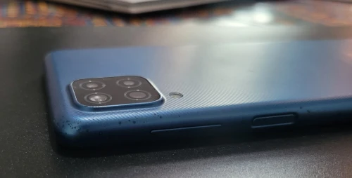 Samsung A12