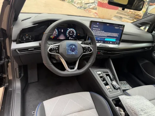 Volkswagen Golf 8 2026 R-Line