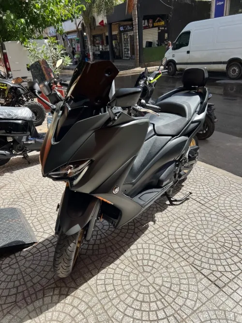 Yamaha Tmax 560 2022