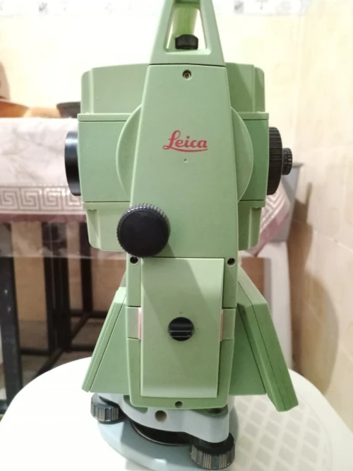 Appareil topographique tc802 power r 400