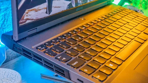 LENOVO LEGION 5 PRO/INTEL I7-11800H/ram 16 gb ddr4/disk 512 gb ssd/Rtx3060 6GB/15.6 2,5k  IPS 165hz 