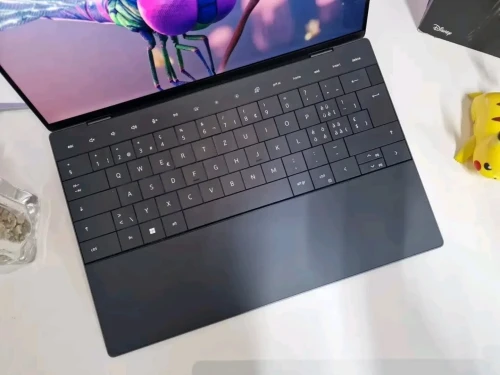 DELL XPS 13 PLUS  9320/I7-1360P/16GB DDR5/512 SSD/INTEL IRIS XE GRAPHIQS 08 GB/13.3  IPS FHD+
