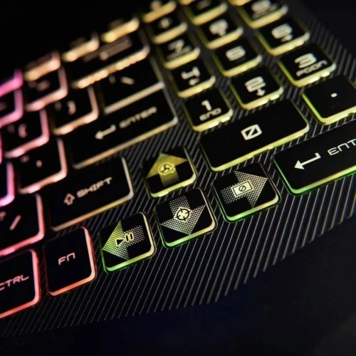 MSI PULSE 15 B13V/I7-13700H/16GB DDR5/512 GB SSD/RTX 4060  08GB/15,6 pouce 2.5K