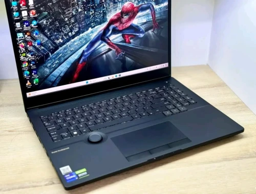 ASUS  ProArt STUDIOBOOK 16/I9-13980HX 5.5GHZ/RAM 32GB/1TB SSD/RTX 4070 8GB/ECRAN 16 TACTILE 4K