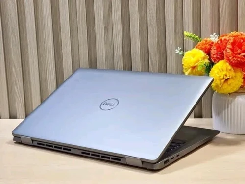 DELL LATITUDE 7440 VPRO/I7 1365U 5GHZ VPRO/RAM 32GB DDR5/512GB SSD/ ECRAN 14.1 GHD