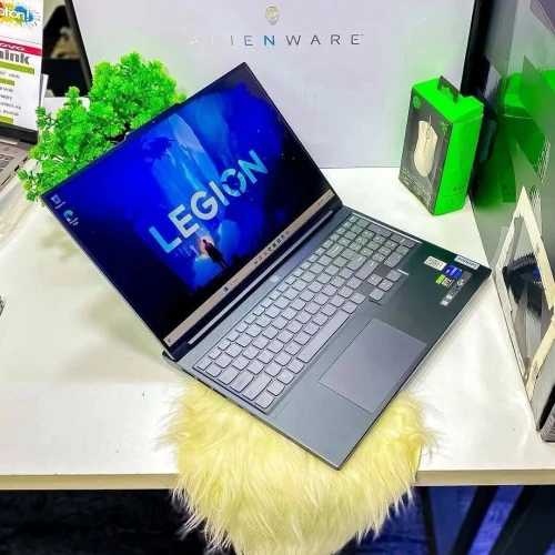 LENOVO LEGION 7 SLIM 16IRH8/INTEL I9 -13900HX/16GO DDR5/1T SSD/NVIDIA RTX 4070  08GB/16 " 2.5K 240HZ