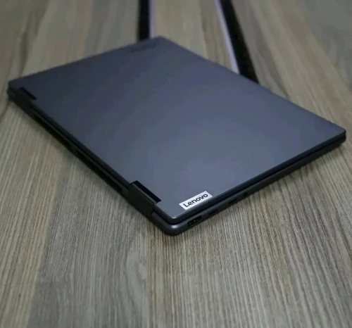 LENOVO YOGA 7I 2IN1 /INTEL I7-1255U 5.1GHZ /RAM 16GB DDR5 /DISK 512GB SSD NVEM /carte graphique  INTEL  GRAPHIQUE 4GB /ECRAN 14.1 POUCE 2.5k  X360 TACTILE