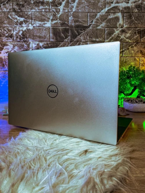 DELL XPS 15 9520 /intel I7-12700H 5GHZ /16gb ddr5/disk 512gb ssd/nvidia RTX 3050TI 4GB /15.6  