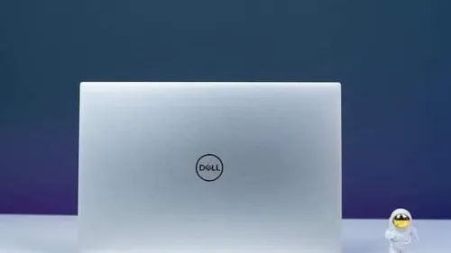 DELL XPS 9520 2023 INTEL I9-11900H 32GB DDR5 1024GB ssd nvum RTX 3050TI 15.6 pouce IPS 4K Tactile