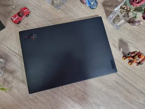 LENOVO THINKPAD X1 CARBONE GEN 9 /I7-1165G7 EVO VPRO /RAM 32GB/DISK 1TB SSD /ECRAN 14 4K IPS  