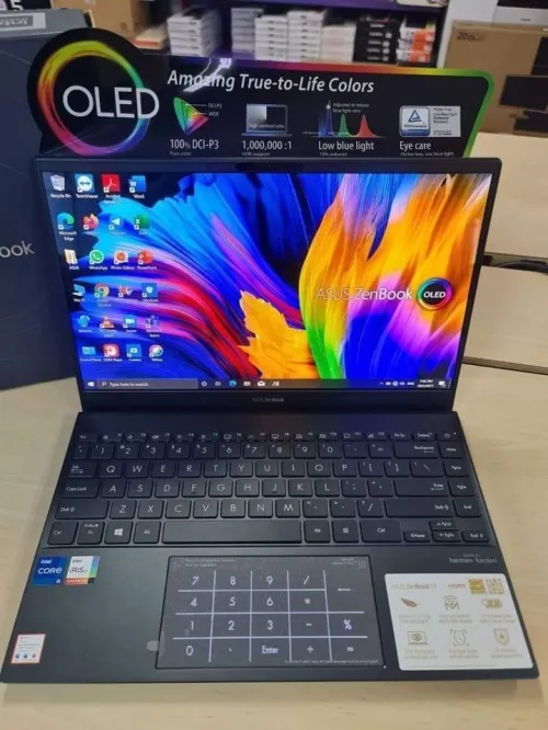 ASUS ZENBOOK 13/ intel i7-1165G7 EVO/16 gb ddr5 /1024 gb ssd/ iris xe  graphique  13.3 pouce OLED 