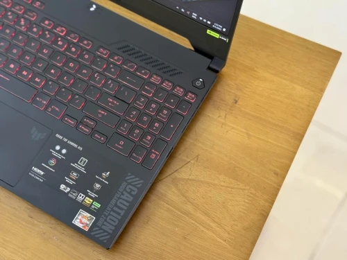 ASUS TUF GAMING A15/RYZEN 9-8945H/32GB DDR5/1024GB SSD/RTX 4060 8GB/écran 15.6 pouce fullhd+165hz