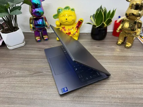 DELL PRO 14 Premium/INTEL ULTRA 7-266V/16GB DDR5  8533Mhz/DISK 512 SSD/ Intel AI Boost