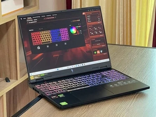 ACER NITOR 16 2025/INTEL I7-14650HX/16 DDR5/1024 SSD/NVIDIA RTX 4060 8GB/16 POUCE FHD 165HZ    