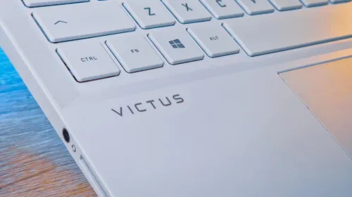 HP VICTUS 16/RYZEN 7 -5800H/ram 16 gb ddr4/disk 512GB/AMD RX5500M 4gb/16.1 puce  IPS  144Hz sous 