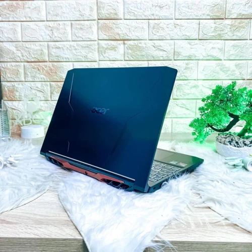 ACER NITRO 5 GAMING/RYZEN 5-5600H/ ram 08GB DDR4/DISK 512 NVME/RTX 3060 06GB / 15.6pouce FHD144HZ  
