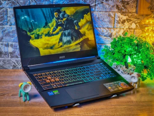 MSI KATANA 15 B13V/ I7-13620H /16GO DDR 5/1024 GB SSD/ RTX 4060 08GB/15.6 POUCE FHD 144HZ