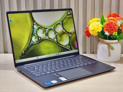 LENOVO IDEAPAD SLIM 5I/INTEL I7-13620H/16GB DDR5/1024GB SSD/14 POUCE FHD/INTEL IRIS XE graphique 