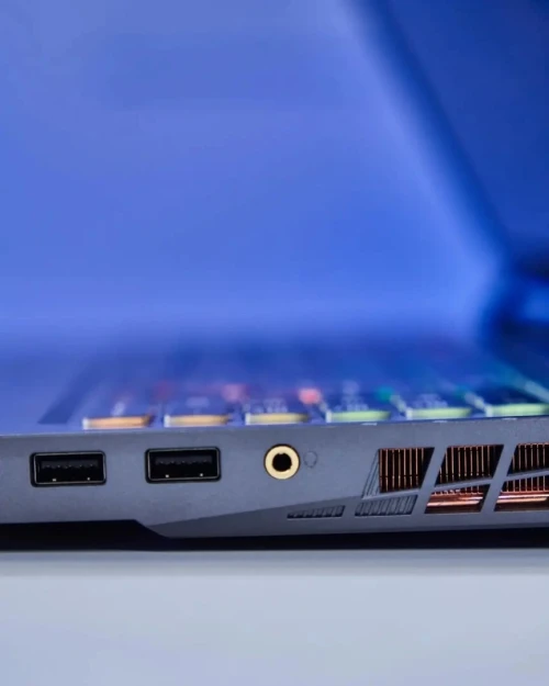MSI VECTOR 16 HX AI  2025/ULTRA 2-255HX 5.2GHZ/RAM 32GB/1TB SSD/NVIDIA RTX 5070 TI 12GB/ECRAN 16 