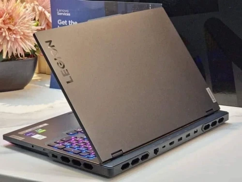 LENOVO LEGION 7 PRO/I9-13900HX 5.5GHZ/RAM 32GB DDR5/2TB SSD/NVIDIA RTX 4090 16GB/ECRAN 16 240HZ