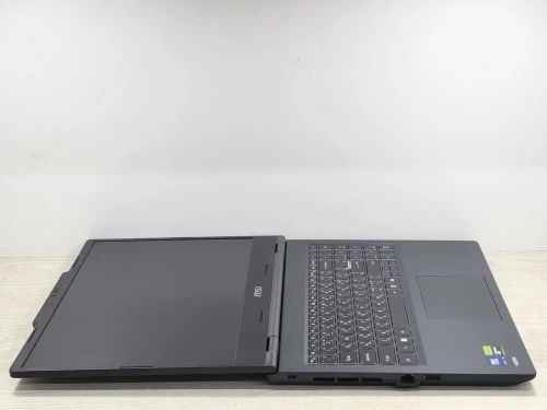 ACER NITRO V15  2026/INTEL CORE I7-13620H/ RAM 32 DDR4 3200 MHZ /DISK 512 SSD NVEM GEN4/NVIDIA GEFORCE RTX 5060 8GB/ECRAN 15.6   POUCE FHD 165 HZ