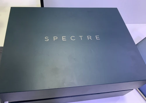 HP SPECTRE X360 CONVERTIBLE  intel I7-1065G7   4.6 ghz 8 gb ddr4  3700 hz 2000 gb ssd nvum 2T 