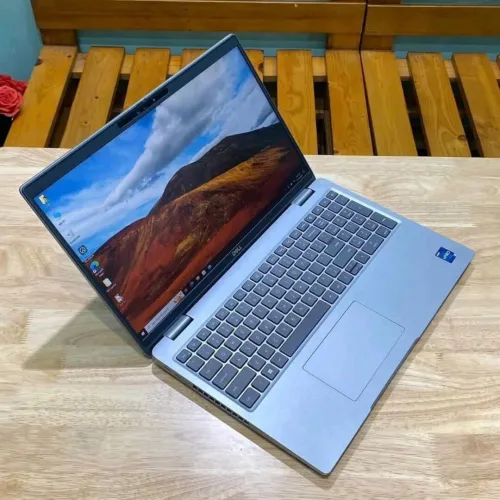 DELL LATITUDE 5540/I7-1370P 5GHZ/RAM 32GB DDR5/1TB SSD/ECRAN 15.6 POUCE