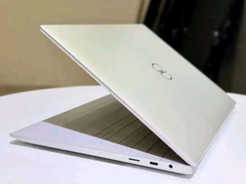 DELL XPS 14 PLUS 9440 2025 ULTRA 7-155H 32GB DDR5 512GB SSD RTX4050 6GB UP 32GB 14 pouce  IPS FHD+
