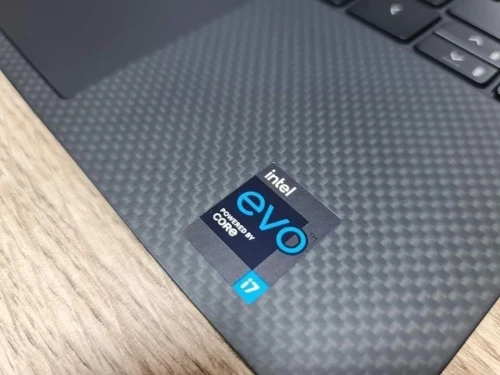 DELL XPS 13 9305 /CORE I7-1165G7 EVO/8RAM DDR4 /512SSD NVUM/ECRAN 13.3POUCE