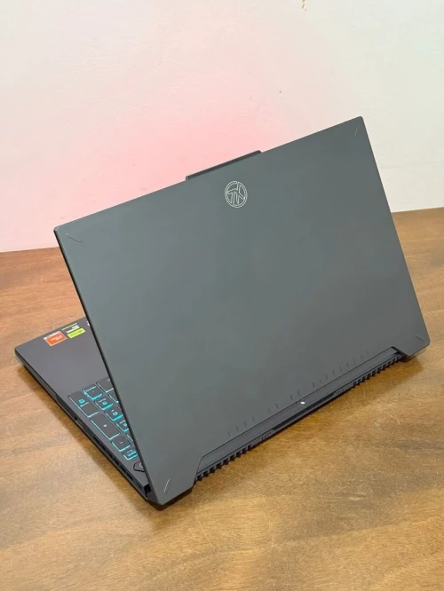 ASUS TUF A17/RYZEN 9-7940H 5.5GHZ/RAM 16GB DDR5/512GB SSD/NVIDIA RTX 4070 8GB/ECRAN 17.3 FHD 360HZ