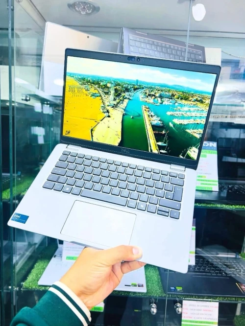 DELL LATITUDE 5350/ULTA 5-135U/32RAM DDR5/512SSD NVME/INTEL IA BOOST/13.3 POUCE FHD+