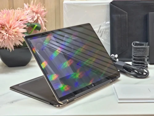  HP SPECTRE 14 X360/I7-1355U 5GHZ/RAM 32GB DDR5/DISK 1TB SSD/ECRAN 14 POUCE 4K X360 TACTILE