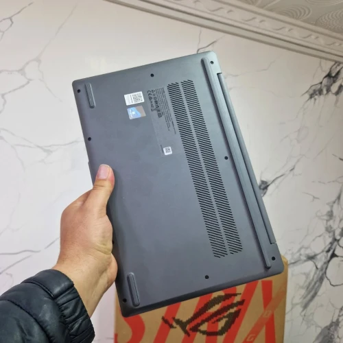 LENOVO EDIAPAD SLIM 3 14 2025 RYZEN 5-7520U 16GB DDR5 512GB SSD 14 pouce full hd empreinte digitale