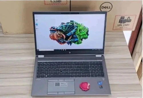 HP ZBOOK FURY 15 G8 station de TRAVAIL INTEL I7-11850H 32GB DDR4 1TB SSD RTX A4000 15.6 pouce 4k