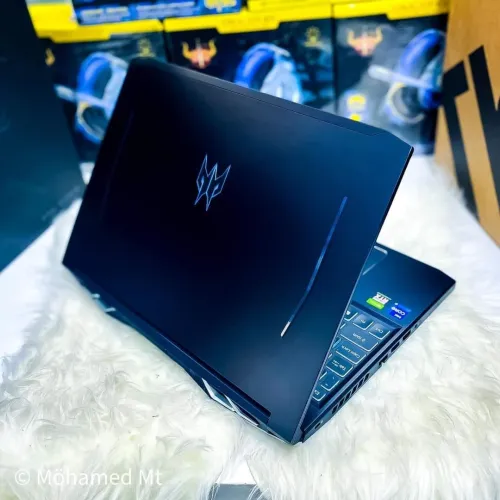  ACER PREDATOR HELIOS 300/intel I7 -11800H  /ram 16 ddr4/disk 1024 gb /nvidia gRTX 3070/ 15.6144hz  