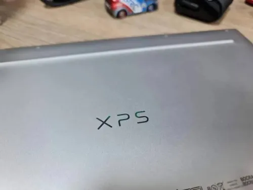 DELL XPS 9310 EVO/ intel I7 -1195G7/16GB  DDR4/1TB SSD NVEM/ 13.3 POUCE 4K TACTILE/