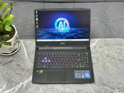 MSI KATANA A15 AI/AMD R7 -8845HS/16gb DDR5/1024 GB SSD/Nvidia  RTX 4070 8GB /15,6 2,5K 165 HZ 