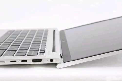 HP probook 450 G8 /I5-1145G7/RAM 16GB/DISK 256GB SSD /ECRAN 15.6 ETAT 10 SUR 10